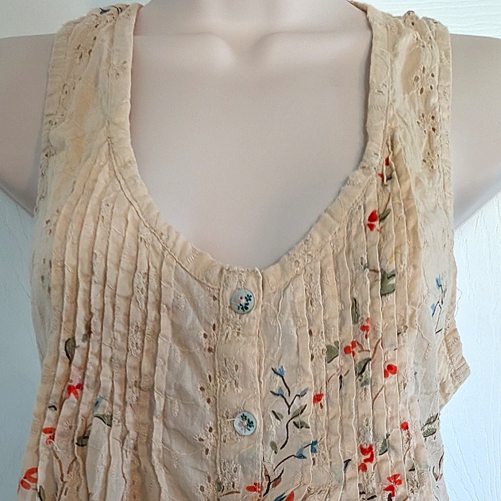 American Rag Floral Tank Top - Cream with Multicolor Flowers - Picture 6 of 7